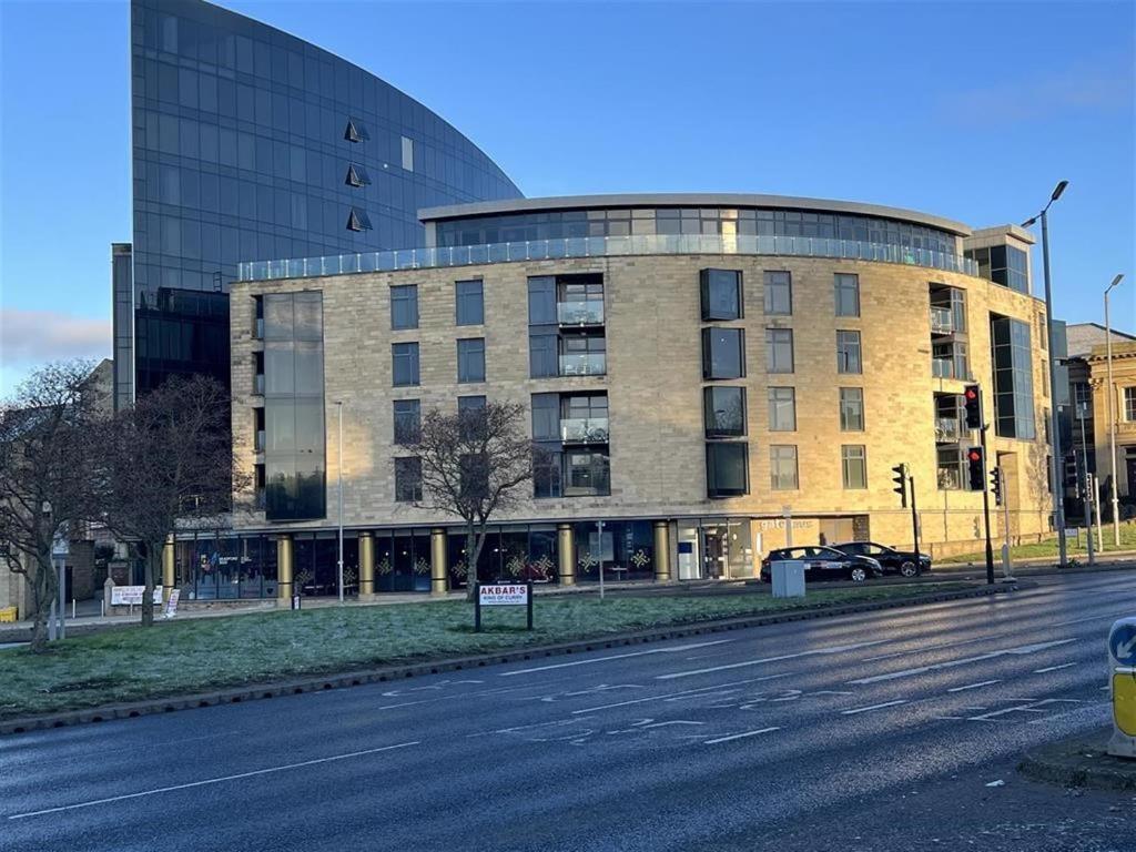 Am Apartments Bradford  Ngoại thất bức ảnh