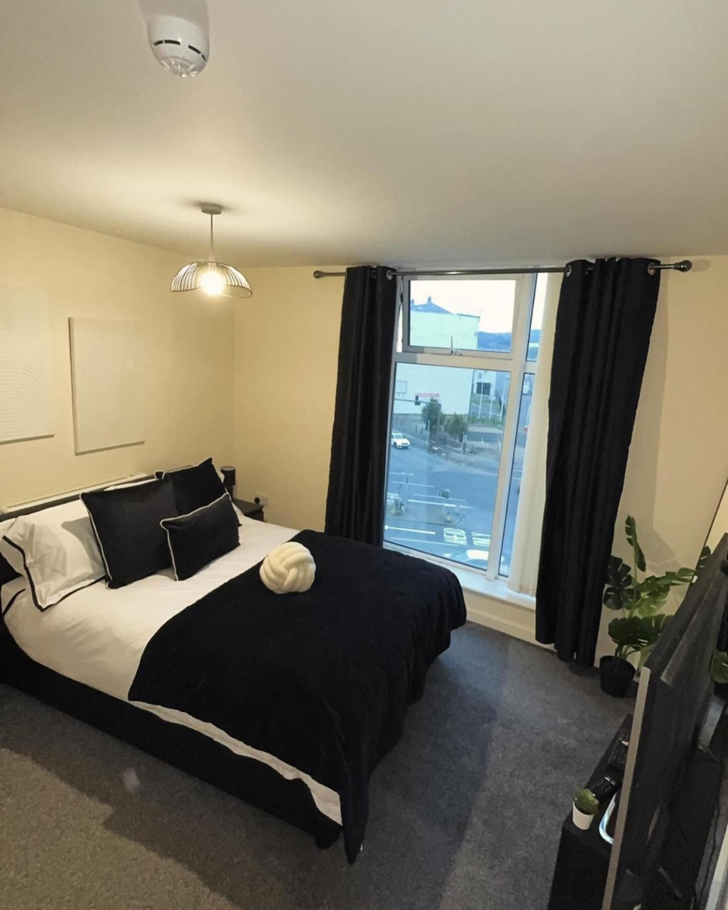 Am Apartments Bradford  Ngoại thất bức ảnh